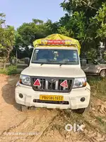 Mahindra  Bolero Max 1.7
