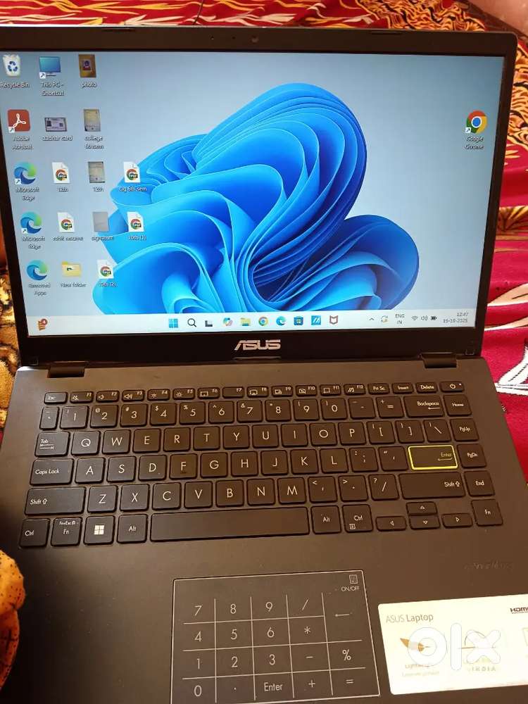 Laptop new asus