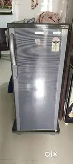 Single Door Refrigerator in Excellent Condition – Ready to Use!