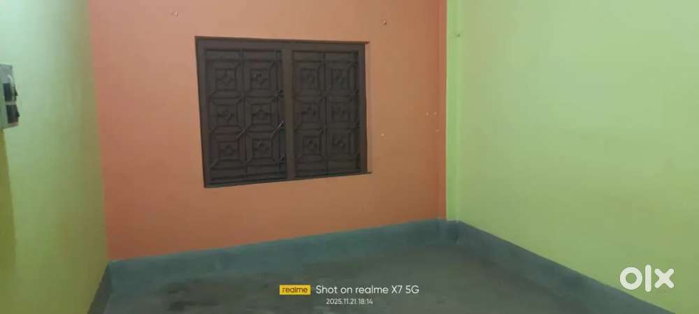 Ready-to-move home available for rent at ₹3,600/-