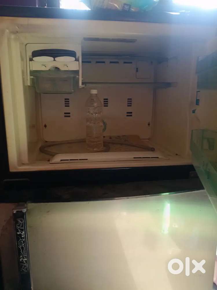 Whirlpool  refrigerator