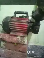 Mahindra company ki  half HP ki water motor