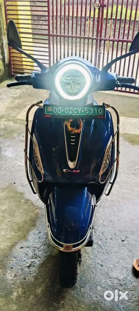 Chetak EV 3202