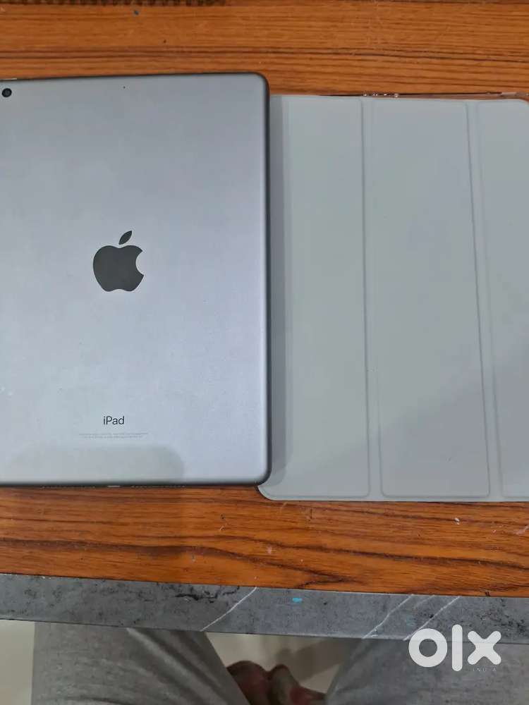 Ipad Air (6th generation )For SALE.