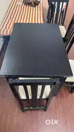 Dining table for sale