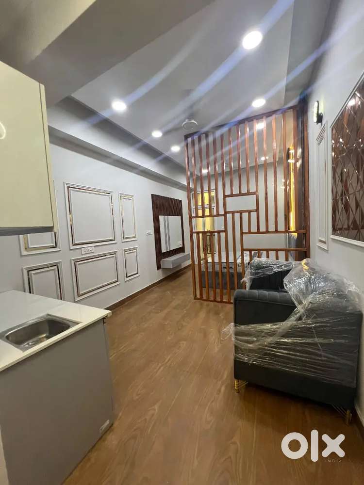 Studio available on rent in Noida Extension
