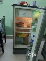 SAMSUNG 190 Lt Refrigerator. RS 3500/no noise/