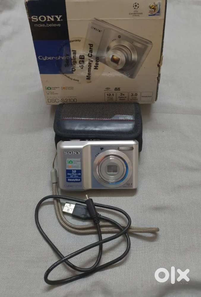 Sony Camera 12.1 Megha Pixels