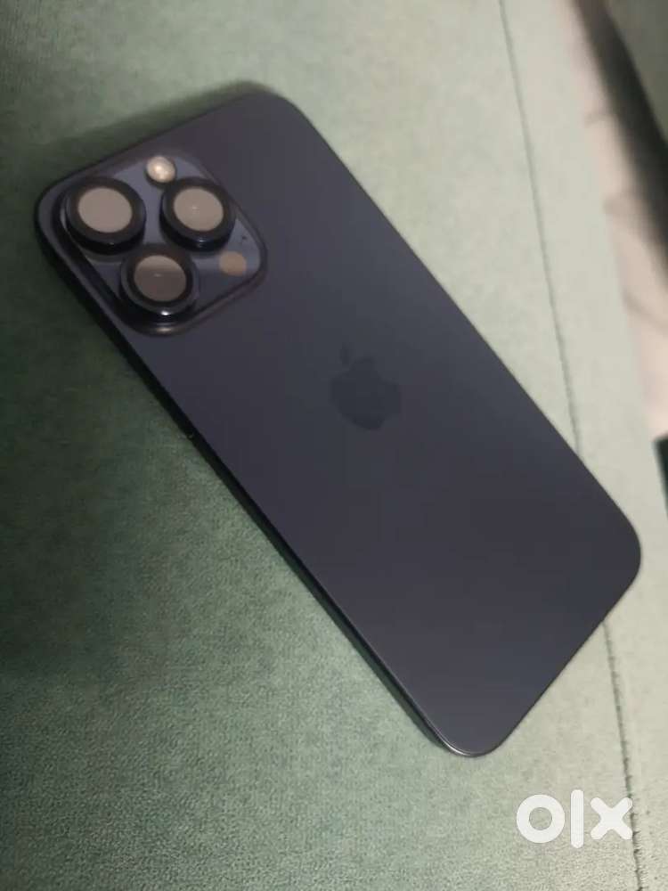 iPhone 15 pro max 1TB