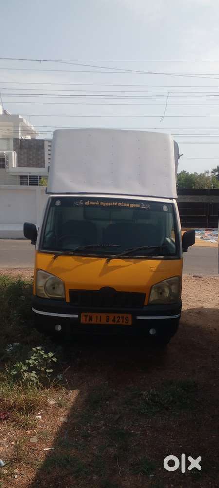 MAHINDRA MAXXIMO