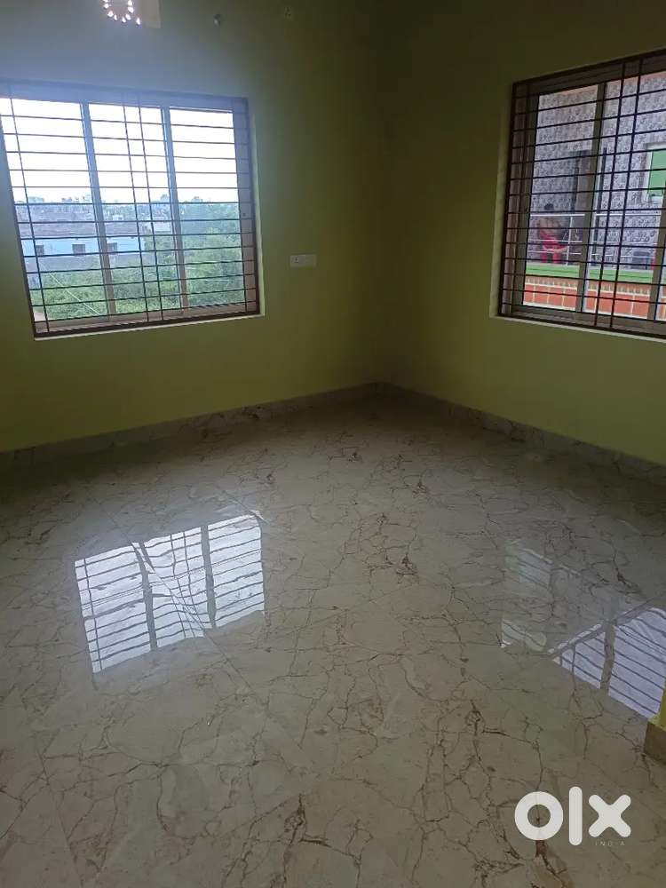 Independent house for Bachelor's And Couples