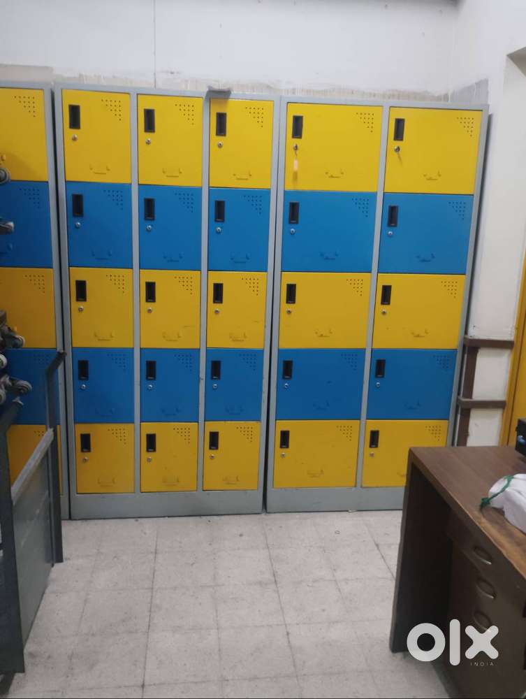 Almirah Staff locker Pigeons box