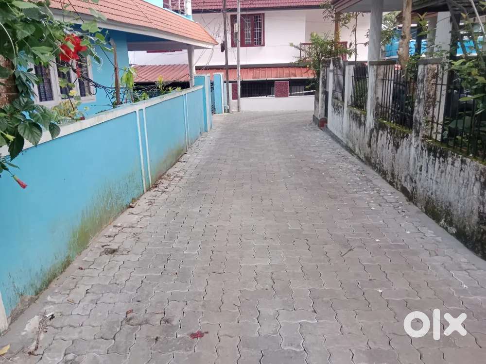 5 cent kakkanad vsnl road Kairali nagar