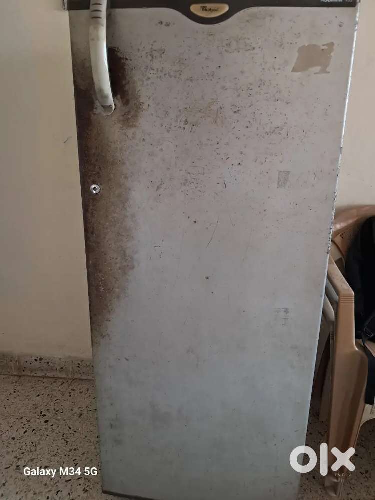 Whirlpool fridge 300L