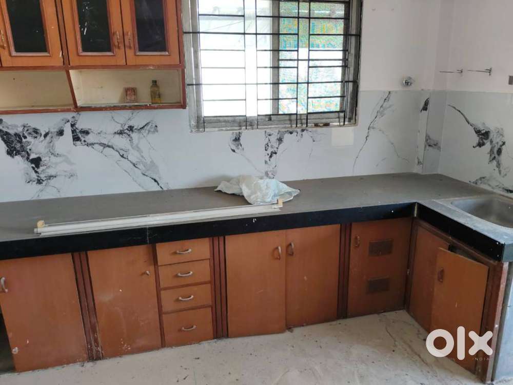 2 BHK Penthouse for Rent at New Palasia