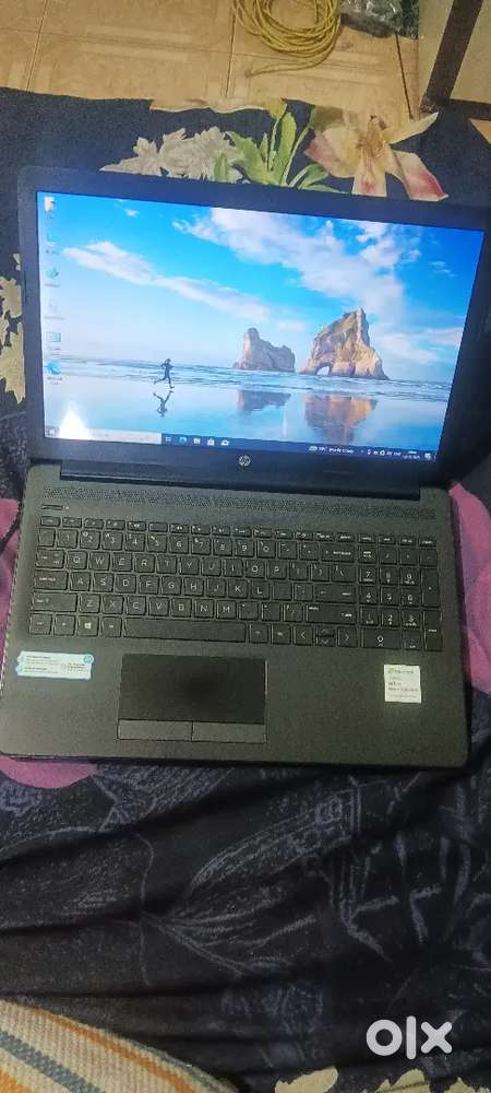 HP LAPTOP 256GB SSD 8GB RAM