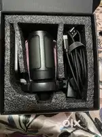 Fifine mic 4 month Old only 2 time use
