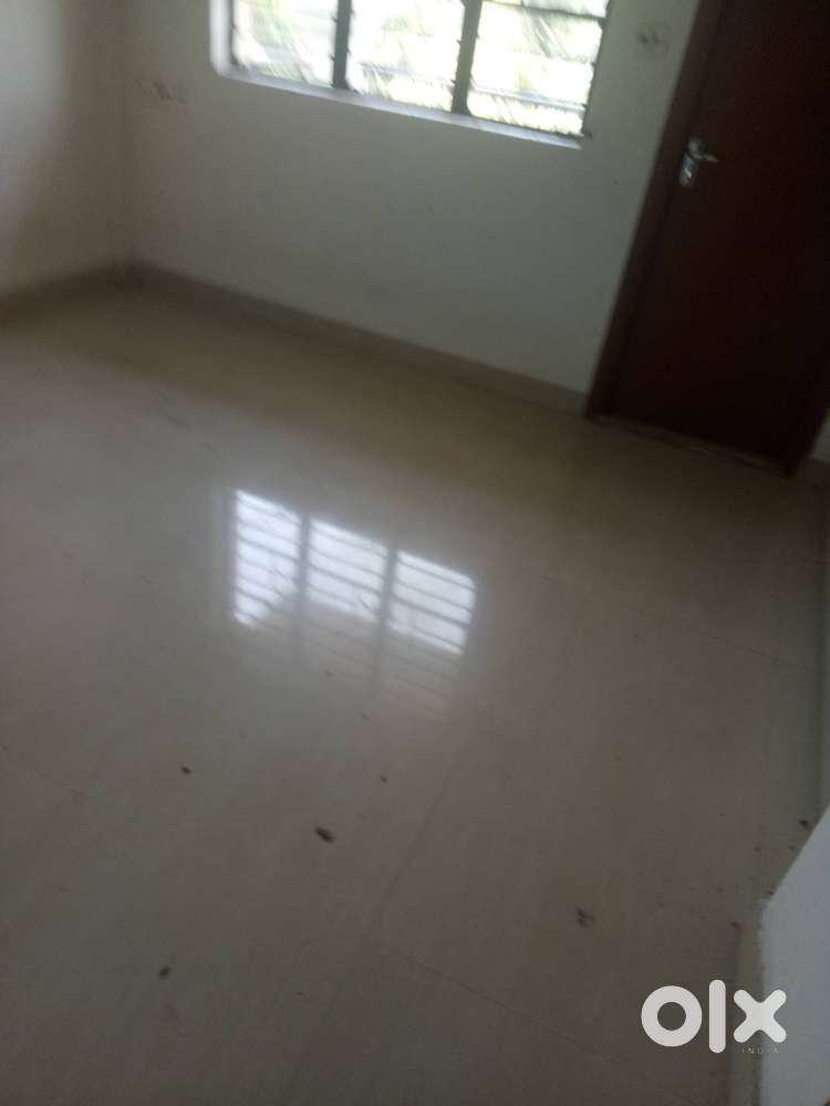 Sat for Sale W/Distance from Birati Railway Station