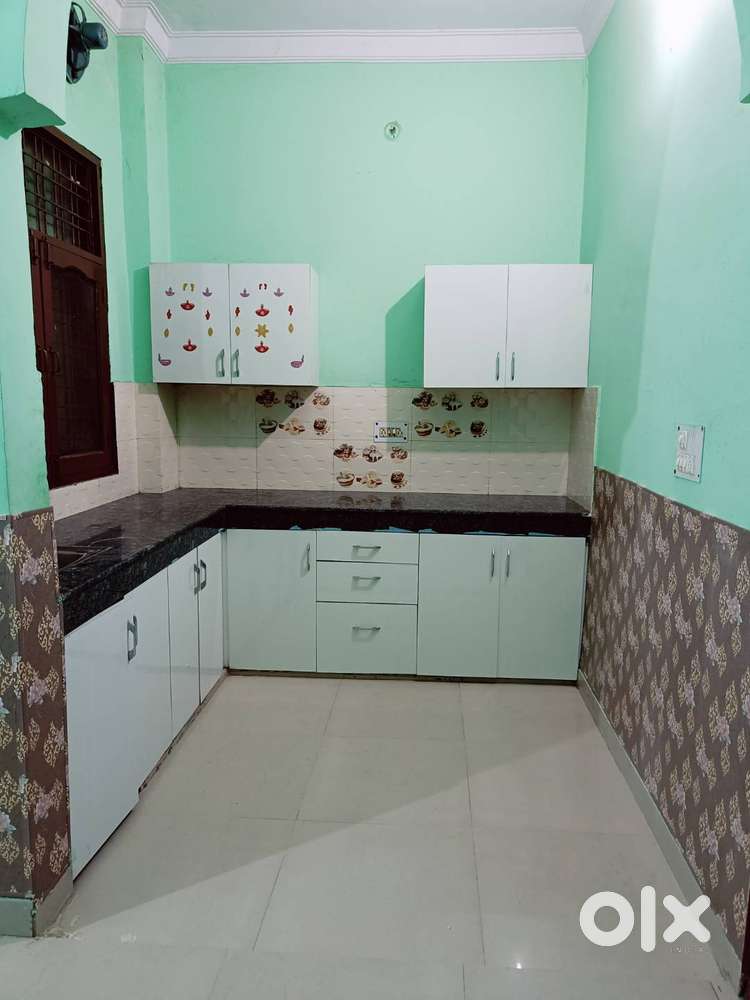 2 BHK in Ratan Vihar, Rajendra Park Gurgaon