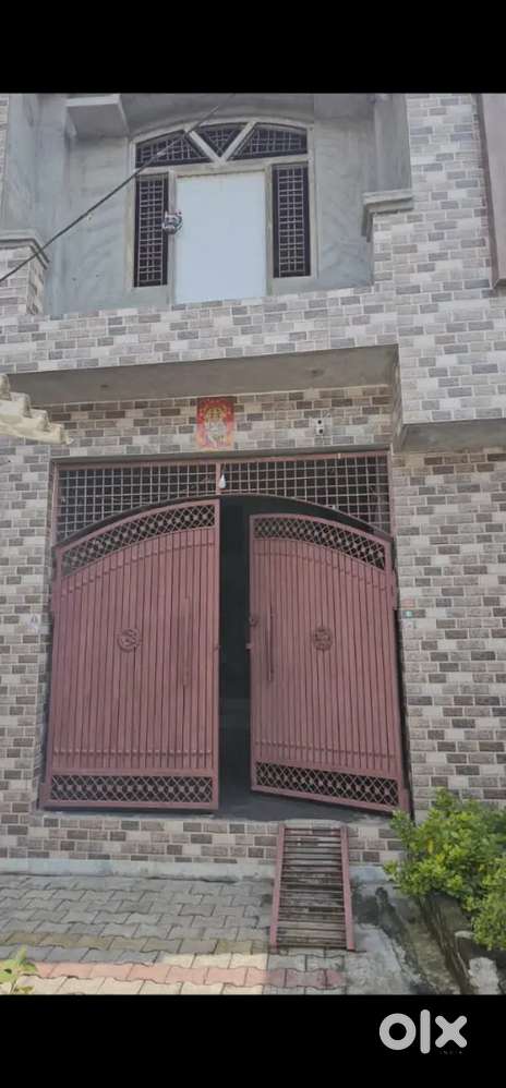 House for sale 1350sq/ft