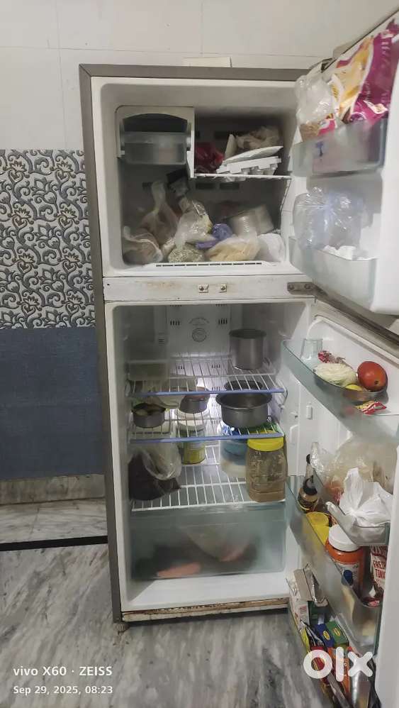 Samsung double door super cooled refrigerator