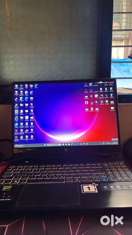 Acer Predator Helios Neo 16 PHN16-71 (i7 hx  RTX 4050 variant)