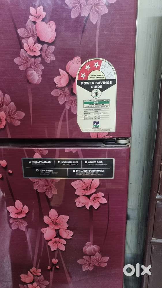 Refrigerator/Fridge