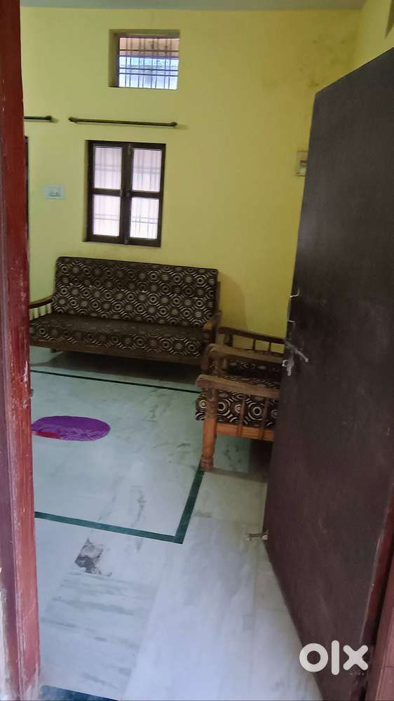 1BHK ROOMS FOR STUDENTS CALL 831988 AND 3436