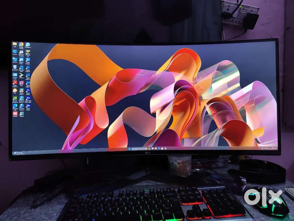 LG Ultragear 34-Inch Curved Gaming Monitor - Immersive QHD Experience