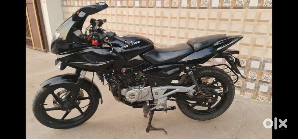Sale Pulsar 220 FI DTSI ONLY 45000/- URGENT
