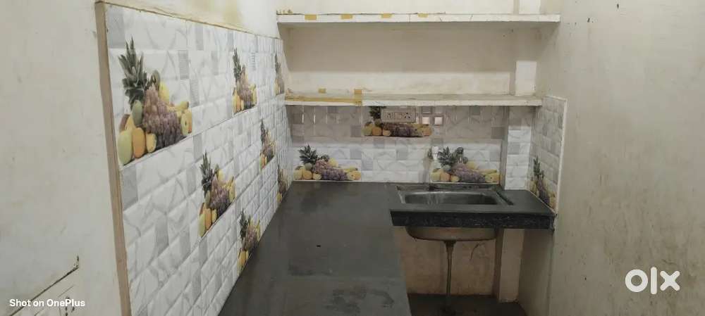 2 BHK FLAT FOR RENT IN FRONT OF LIC OFFICE TARA MANDAL ROAD.