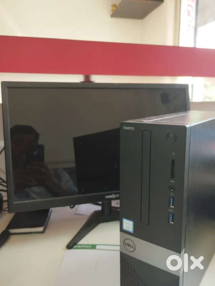 Desktop with dell cpu