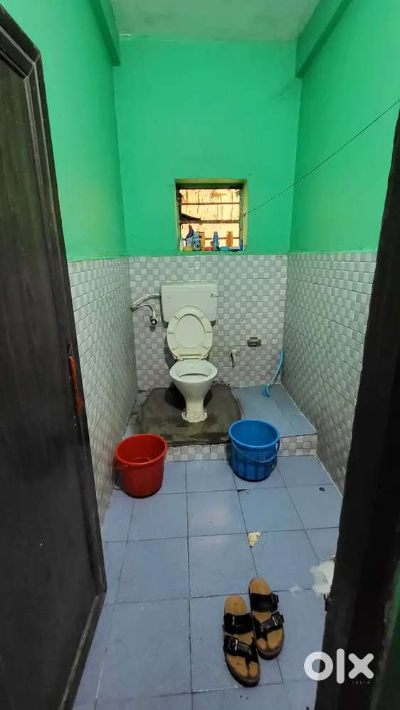 Room rent for bachelors