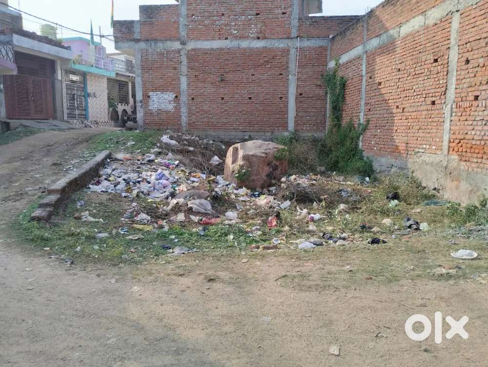 Corner plot in Maharaj Singh Nagar puliya no 9