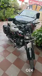 Avenger 220 street
