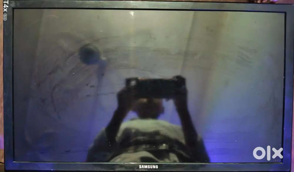 SAMSUNG LED TV