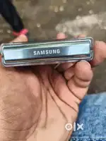 Samsung galaxy flip 5