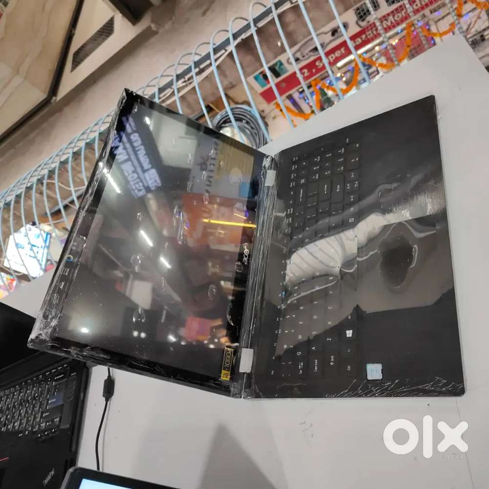 All brands leptop available