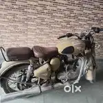 Classic 500 desert Strom