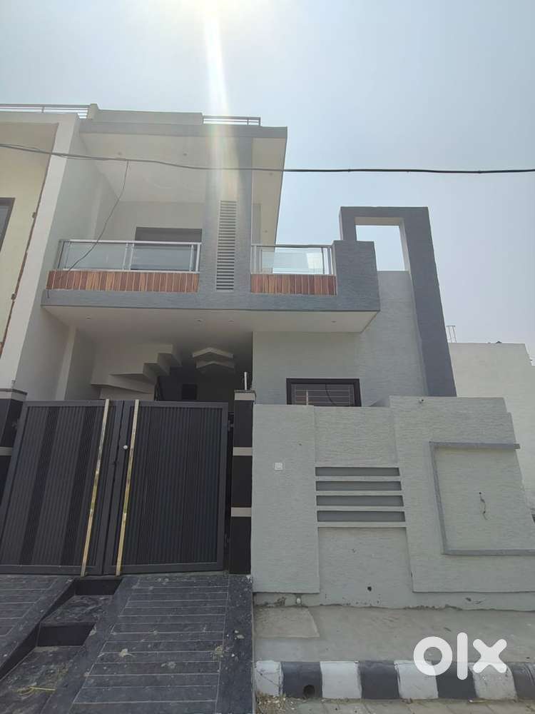 Small and beautifull villa is available in Shiva Enclave