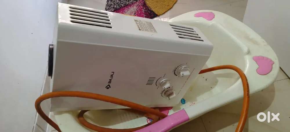 INSTANT GAS WATER HEATER