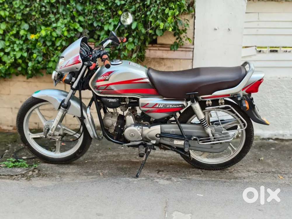 2014-MODEL 
HERO HF DELUXE 
2300 KM RUNNING ONLY SHOWROOM RECOR