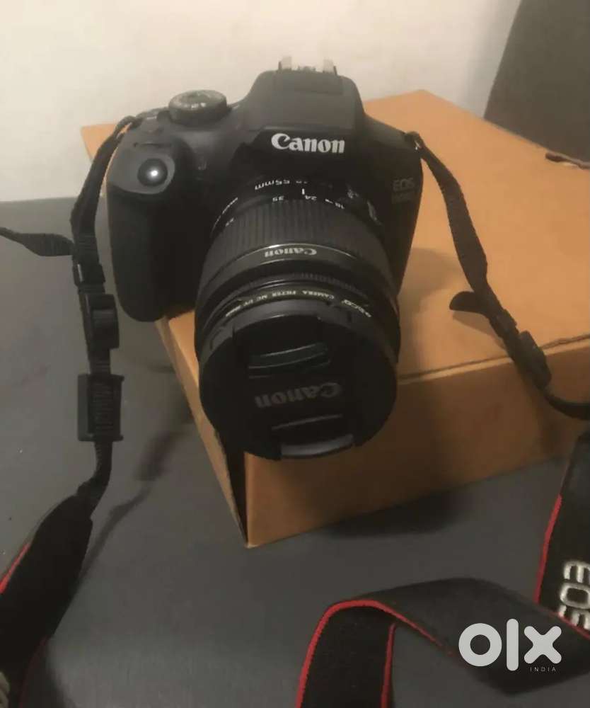 Canon camera EOS 1500 D