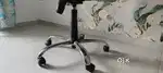 Ergonomic Office Chair with Headrest – Excellent Condition