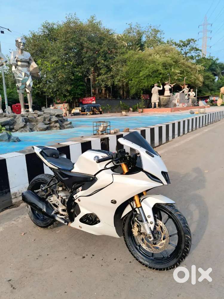 R15 TOP CONDITION SELL OR EXCHANGE (WRAP)