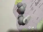Oneplus nord 2r only earbuds better condition