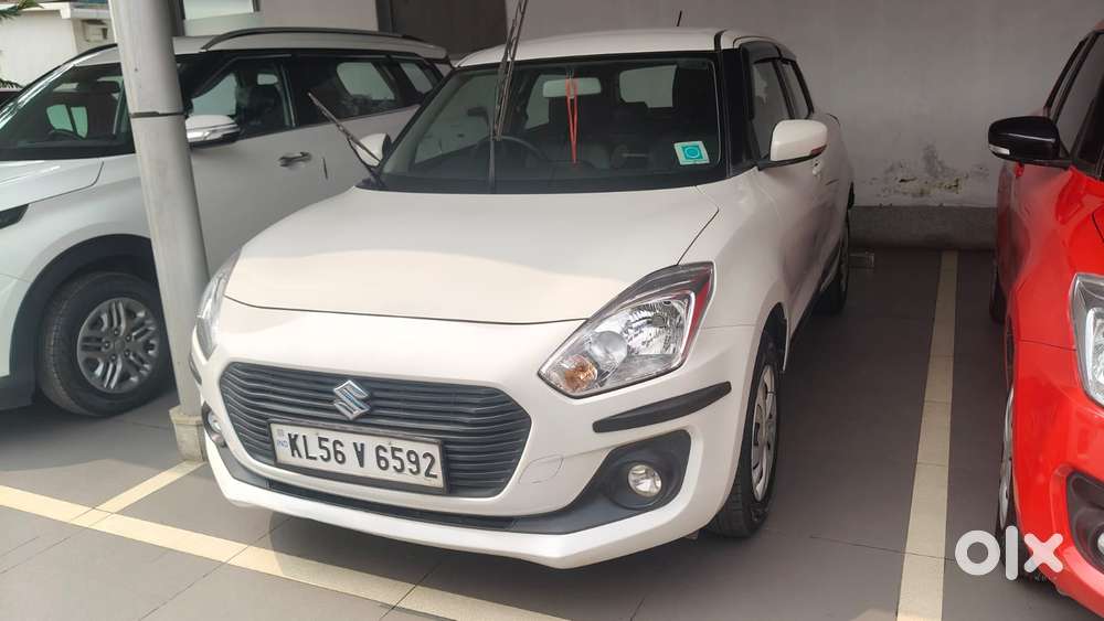 Maruti Suzuki Swift VXi + Manual, 2020, Petrol
