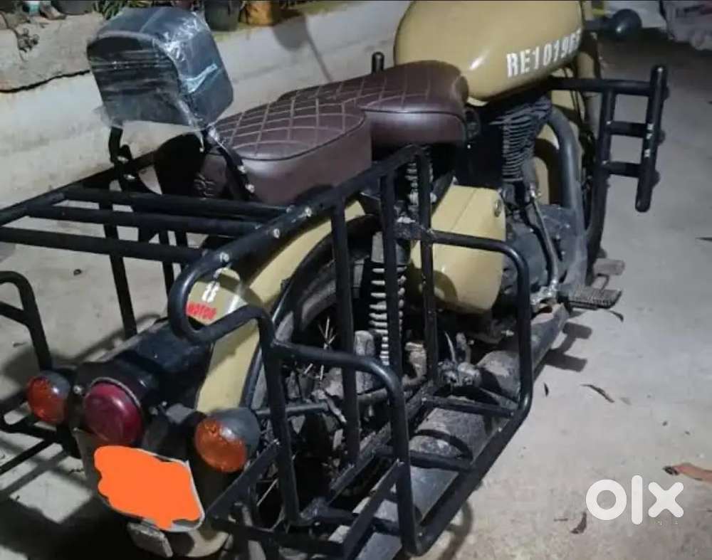 Ladak carrier Saddle stand and bag