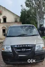 Hyundai Santro Xing 2006 valid 26/12. Power windows Ac on music system