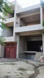 For rent -BANK, OFFICE , SHOWROOM